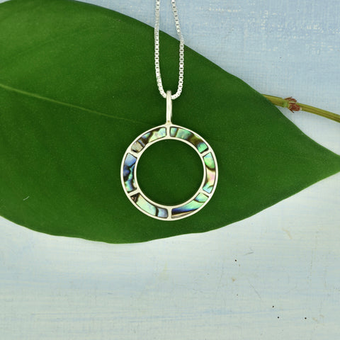 Necklace Sterling Silver W Abalone  Inlay Circle