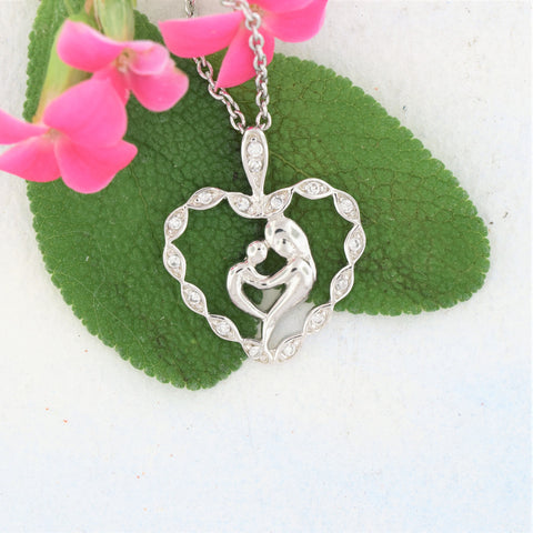 Sterling Silver Necklace Mother and Child in Heart