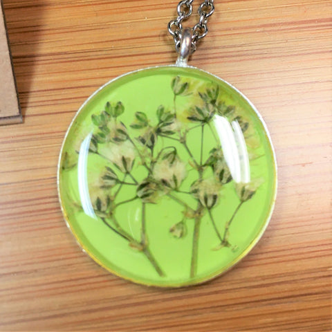 Small Round Pendant Necklace- Baby's Breath