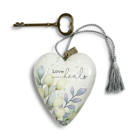 Love Heals Heart with Key stand